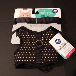 Cat vest harness and leash set